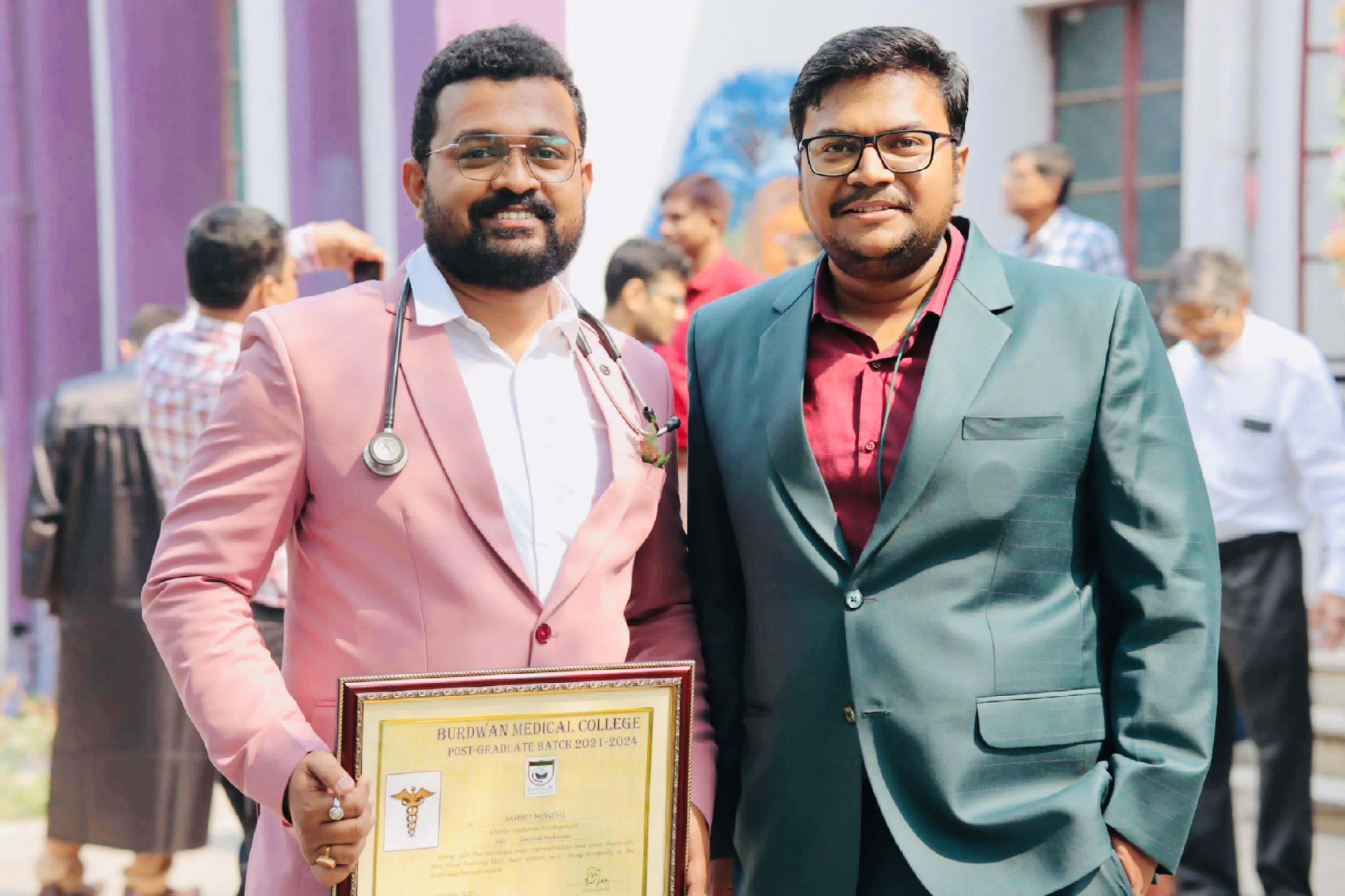 Dr Sambit Mondal treating patient in Bankura clinic