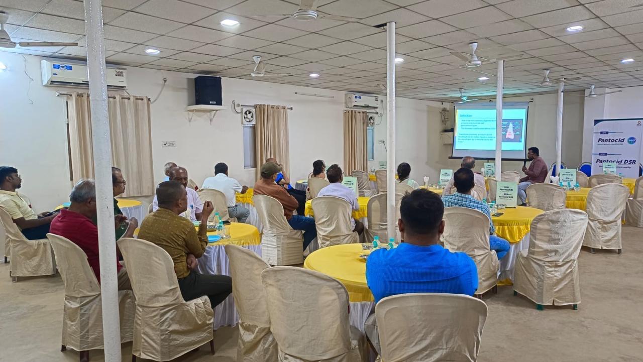 Dr Sambit Mondal treating patient in Bankura clinic